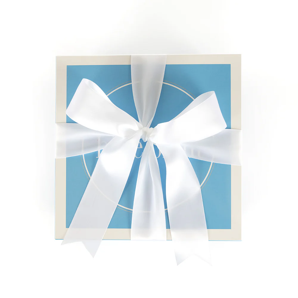 Blue Print Gift Wrap - Image 4