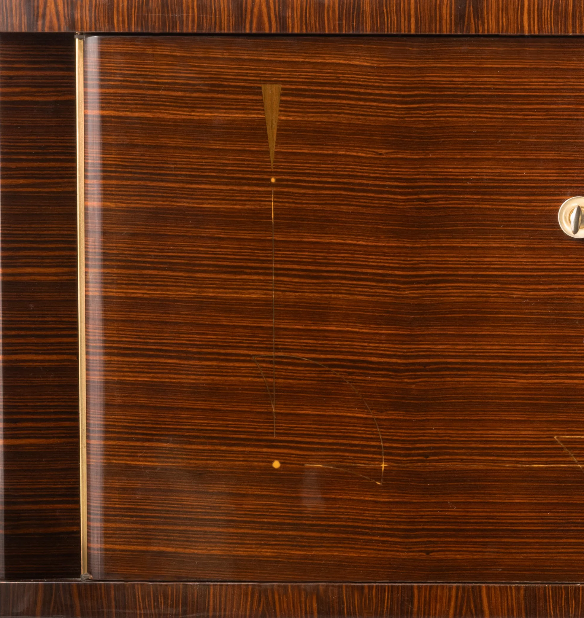 Cornwall Sideboard - Image 8