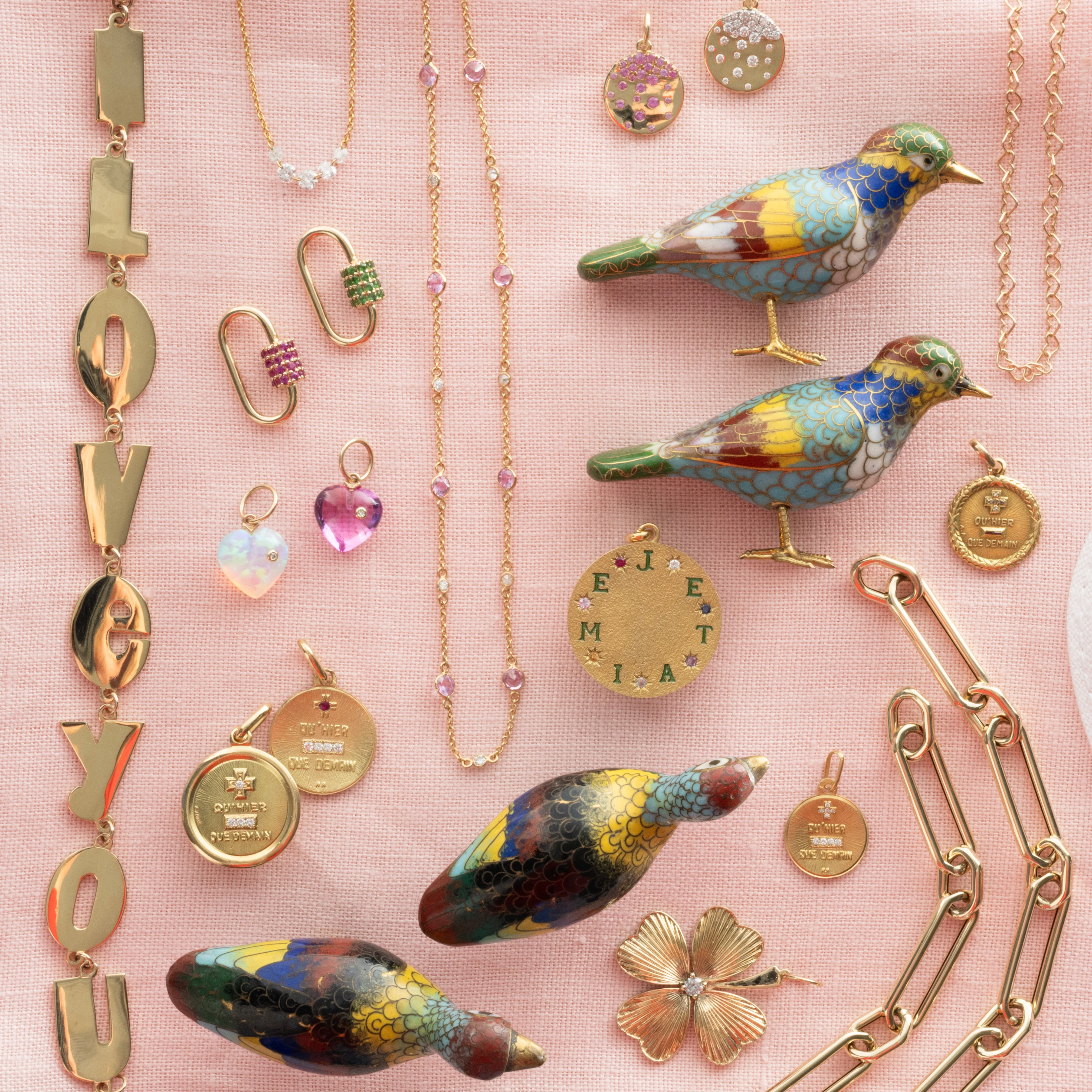 Diamond Clover Pendant - Image 3